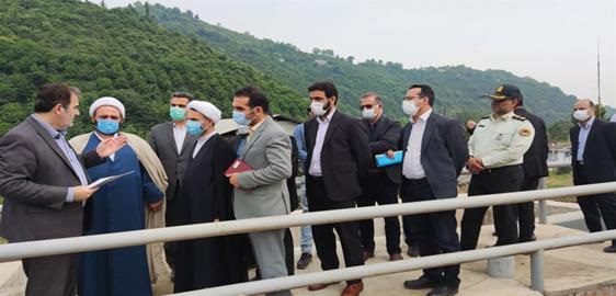 بازدید - بازدید رئیس کل دادگستری گیلان از محل دفن پسماند و تصفیه خانه اضطراری روستای طول لات رحیم آباد