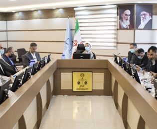نشست سمن ها با رئیس کل دادگستری استان گیلان به مناسبت هفته محیط زیست
